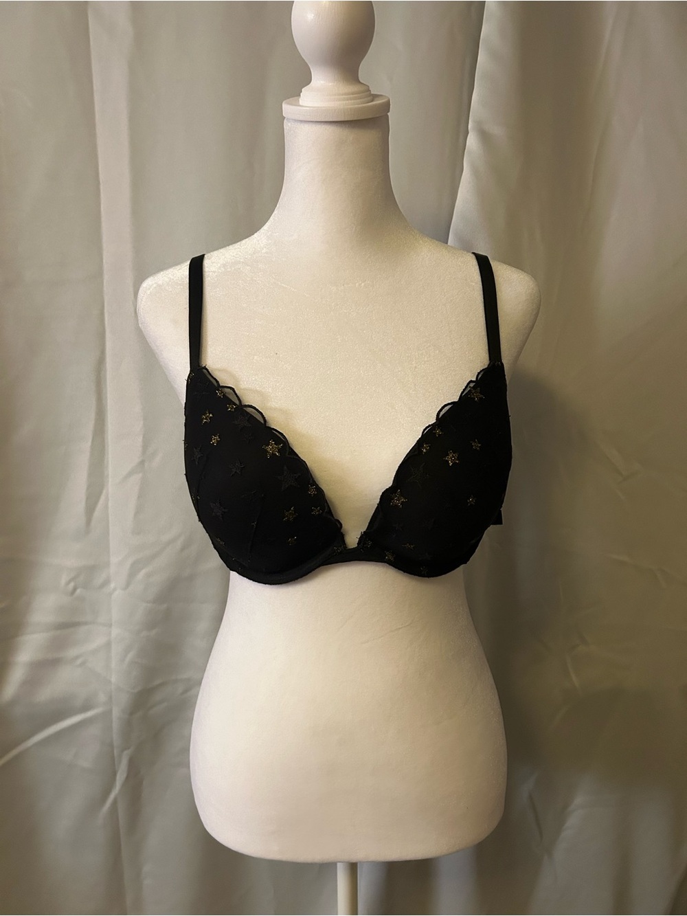 Victoria's Secret Black Push-Up Bra with Gold and Black Star Embroidery